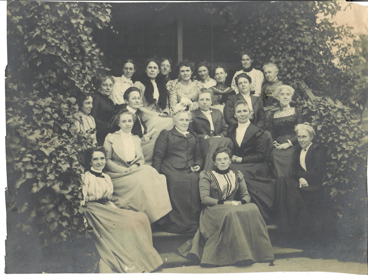 Members at Sheafe Home, 1900